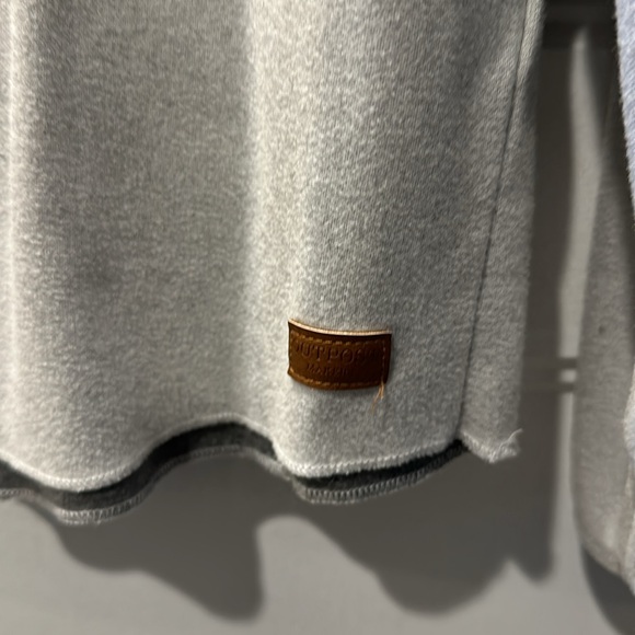 Men’s Outpost half zip pullover. Purchased from Buckle. Size Large/ light grey. - Picture 3 of 3